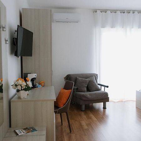 Bnb Nuova Vita Paola Exterior photo