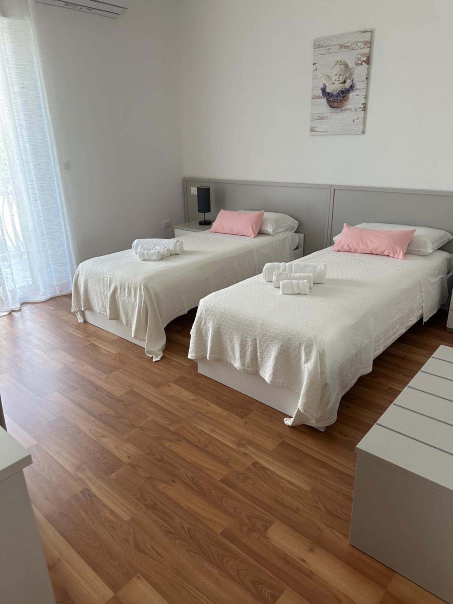 Bnb Nuova Vita Paola Exterior photo