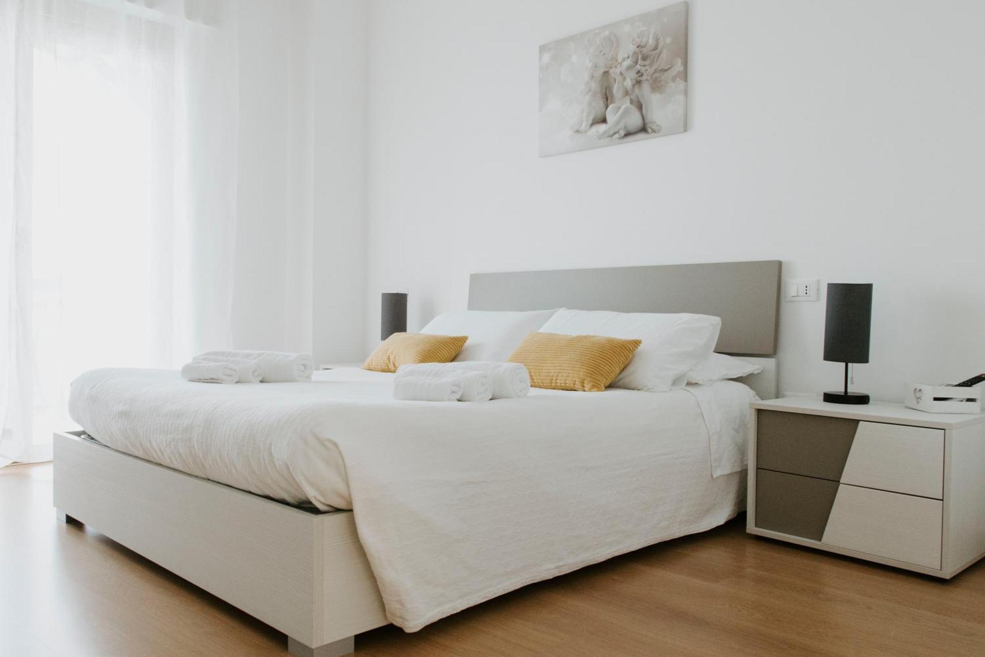 Bnb Nuova Vita Paola Exterior photo